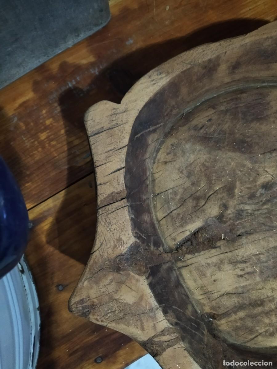 Antig&uuml;edades: Cuenco rustico de madera maciza, artesa tradicional ovalada - Foto 6