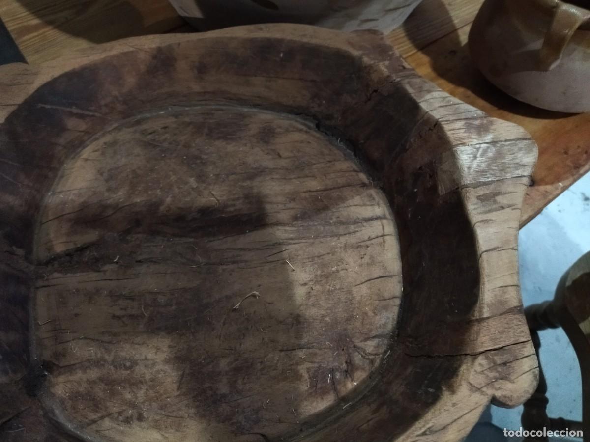 Antig&uuml;edades: Cuenco rustico de madera maciza, artesa tradicional ovalada - Foto 9