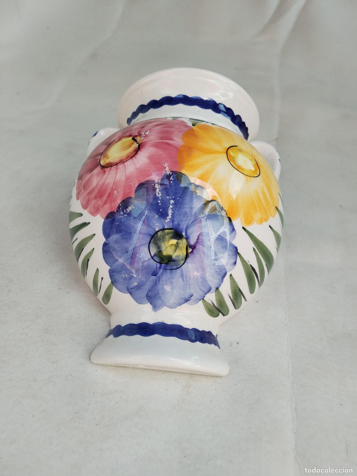 Antig&uuml;edades: macetero de pared en ceramica con flores - Foto 8