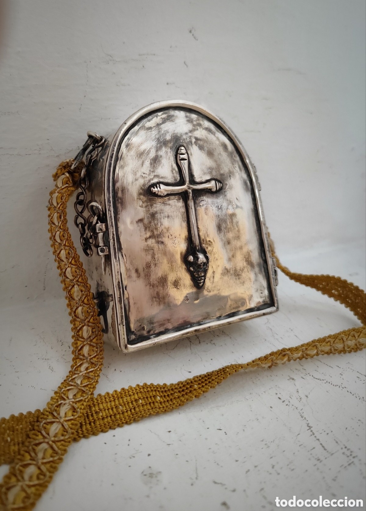 Antig&uuml;edades: PORTAVIATICO DE PLATA, INTERIOR BA&Ntilde;O ORO 18 QUILATES