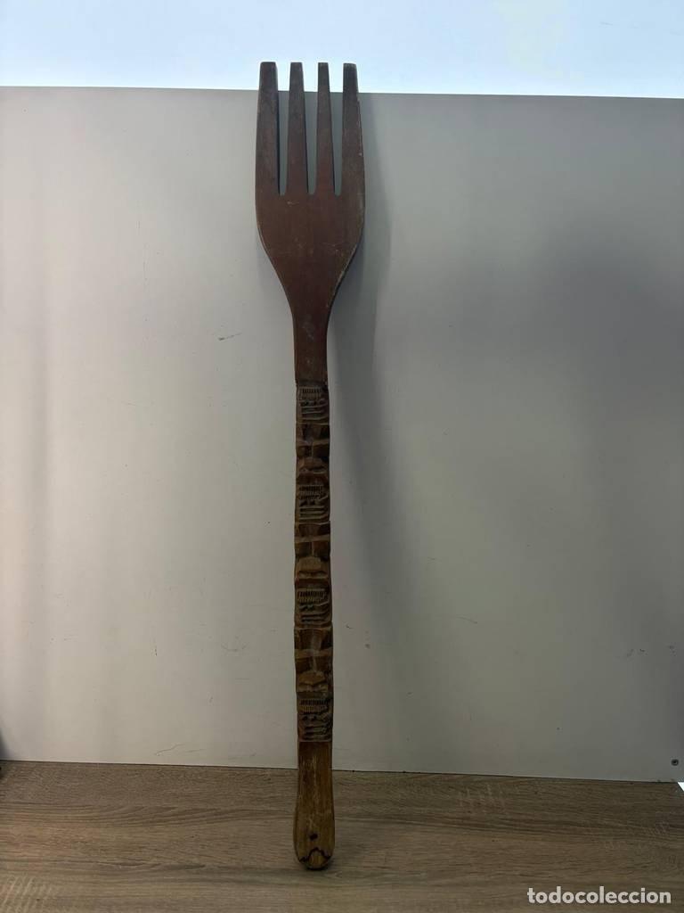 Antig&uuml;edades: TENEDOR DECORATIVO.. - Foto 1