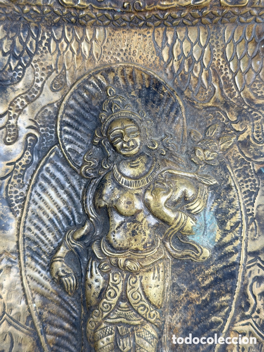 Antig&uuml;edades: Relieve budista en cobre - Foto 2