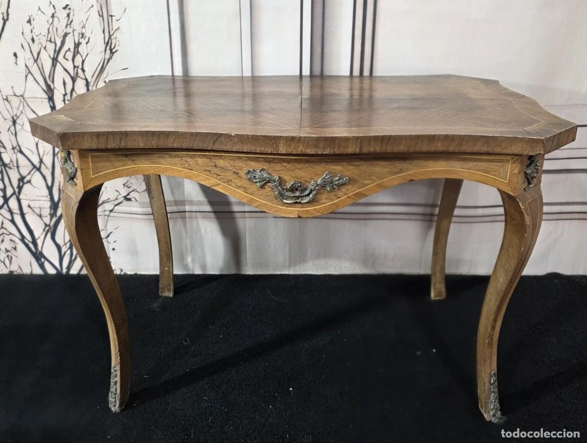 Antig&uuml;edades: Mesa centro antigua auxiliar de estilo Luis XV - Foto 1