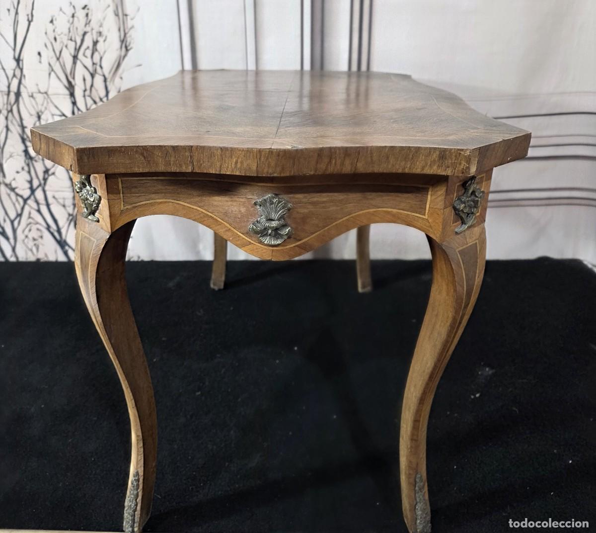 Antig&uuml;edades: Mesa centro antigua auxiliar de estilo Luis XV - Foto 6