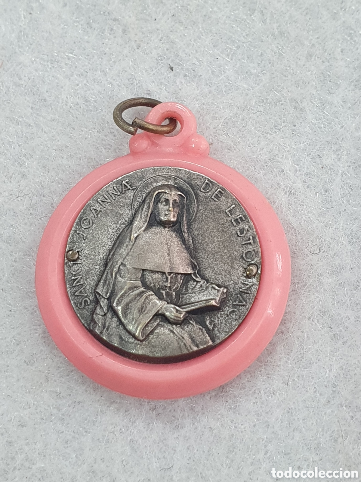 Antig&uuml;edades: Medalla con reliquia. (L46) - Foto 1