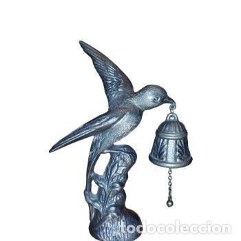 Antig&uuml;edades: CAMPANA - FIGURA DE AVE EN BRONCE - Foto 1