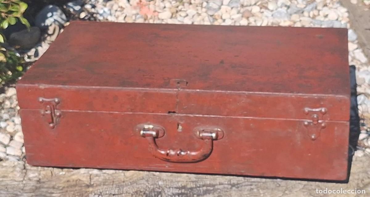 Antig&uuml;edades: Antigua Maleta de Madera de Oficios - Foto 1