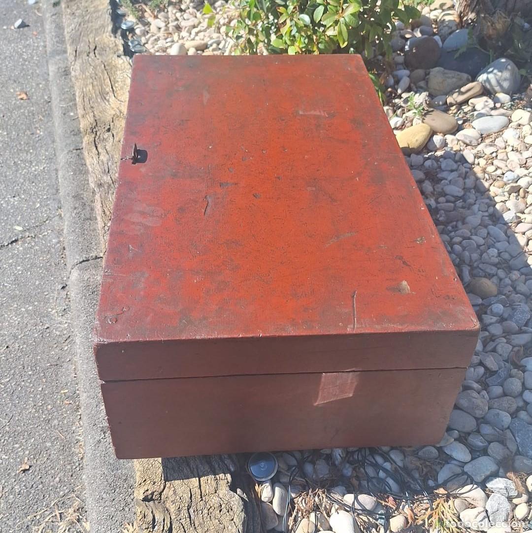 Antig&uuml;edades: Antigua Maleta de Madera de Oficios - Foto 5