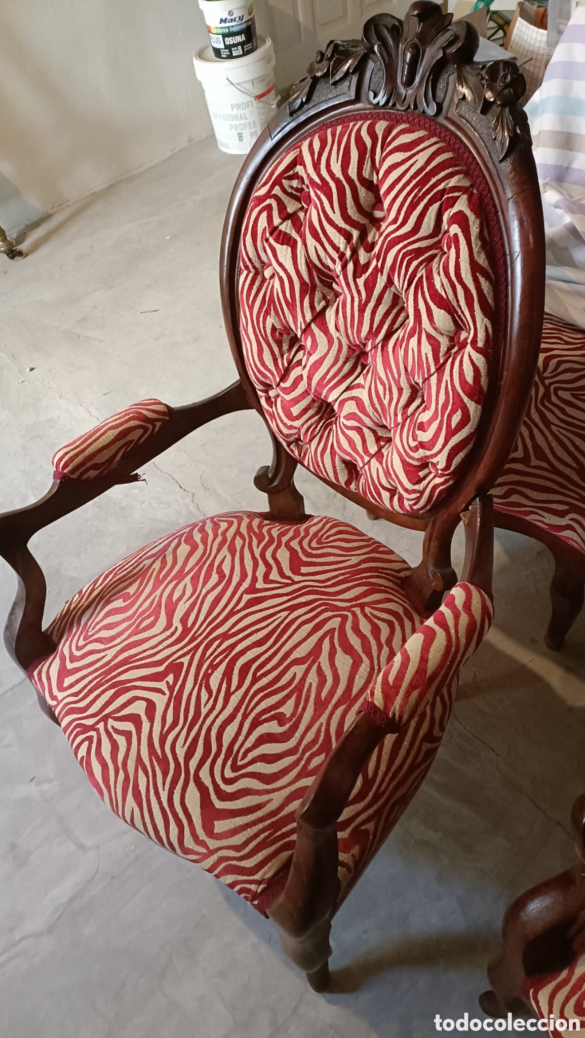 Antig&uuml;edades: Tresillo Isabelino y 2 sillones - Foto 15