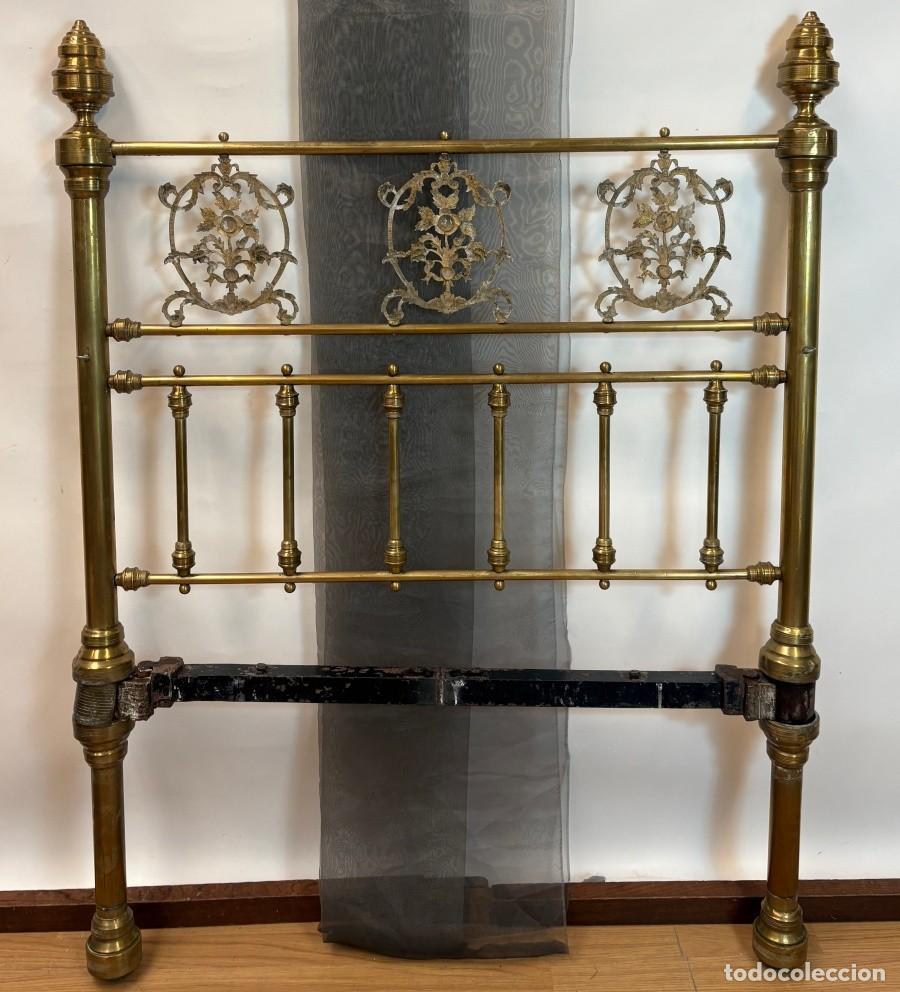 Antig&uuml;edades: Pareja de Cabeceros de Bronce - Foto 8