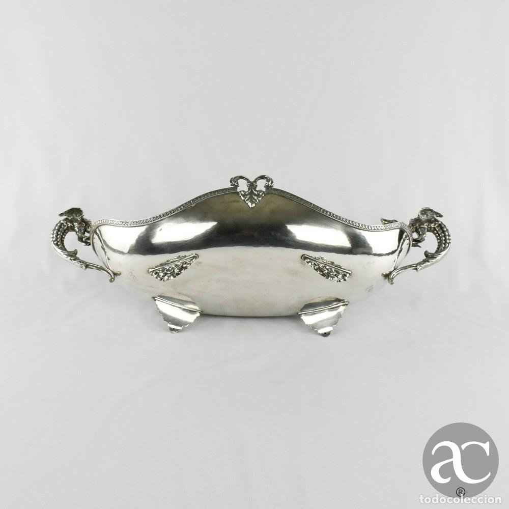 Antig&uuml;edades: Centro de mesa em Alpaca, pegas em forma de drag&otilde;es - Foto 11