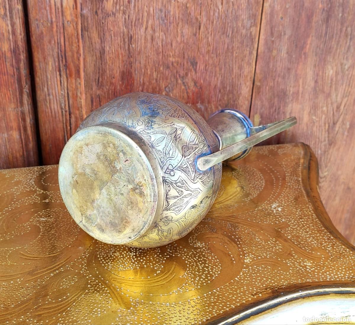 Antig&uuml;edades: Tetera oriental en laton grabado y bronce - Foto 7