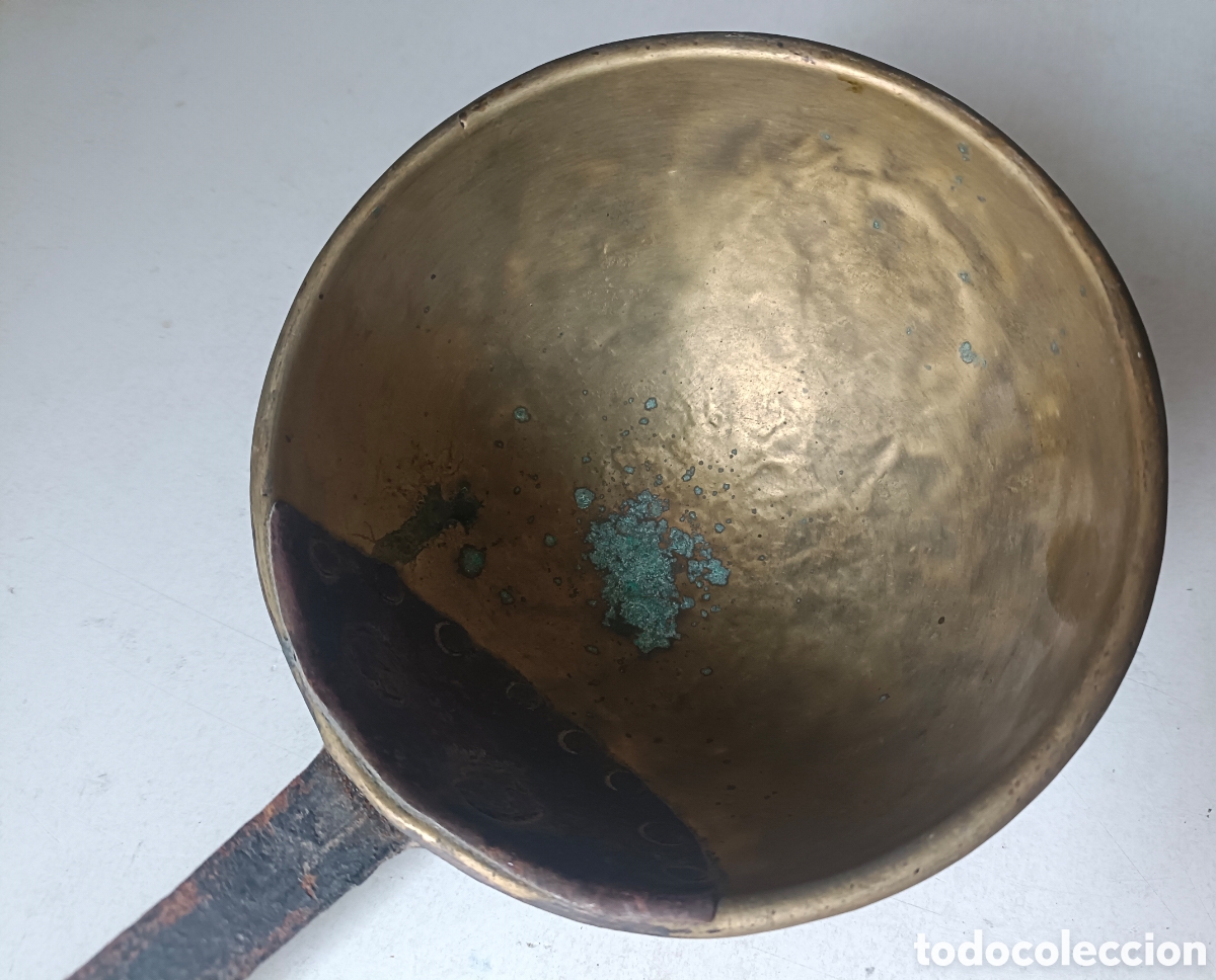 Antig&uuml;edades: Antiguo cucharon o cazo de laton - Foto 2
