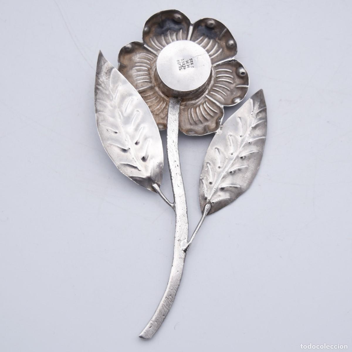 Antig&uuml;edades: Especiero / talquera de plata con forma de flor - Foto 5