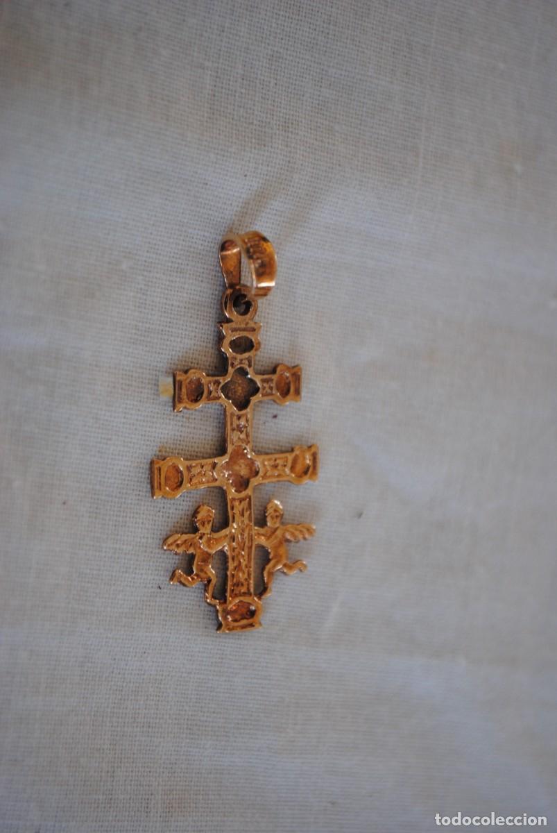 Antig&uuml;edades: CRUZ DE CARAVACA DE PLATA DORADA . - Foto 2