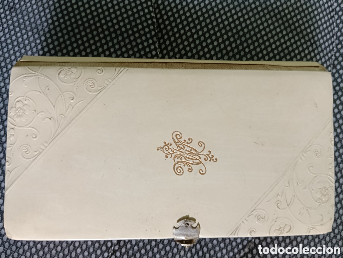 Antig&uuml;edades: Misal antiguo laminado en pan de oro - Foto 1