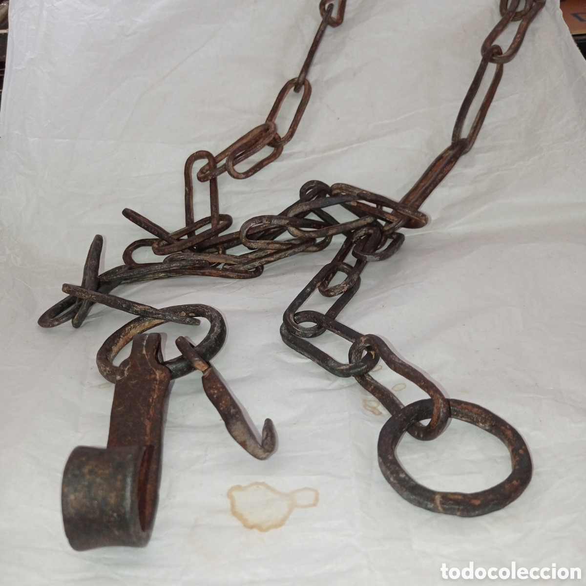 Antig&uuml;edades: CADENA O LLAR PARA COLGAR LA CALDERA - Foto 1