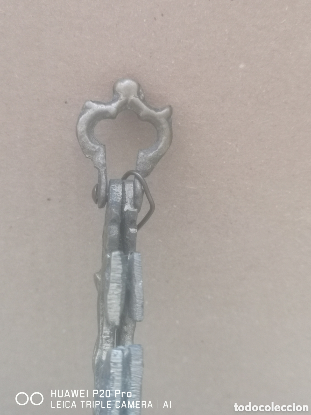 Antig&uuml;edades: ANTIGUA CRUZ DE CARABACA EN BRONCE - Foto 9