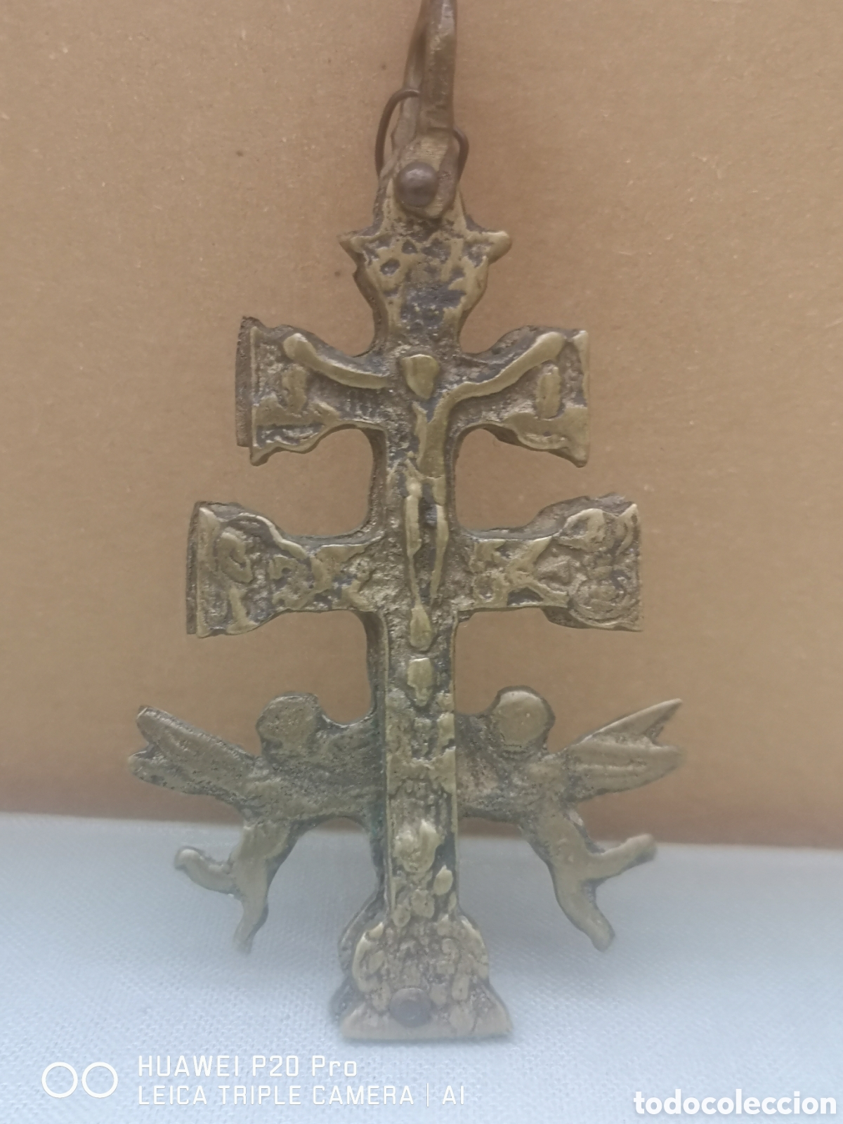 Antig&uuml;edades: ANTIGUA CRUZ DE CARABACA EN BRONCE - Foto 1