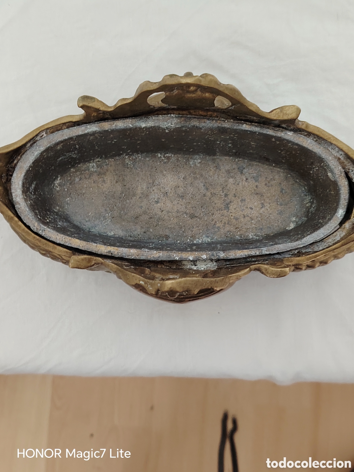 Antig&uuml;edades: Centro de mesa para flores en bronce - Foto 4