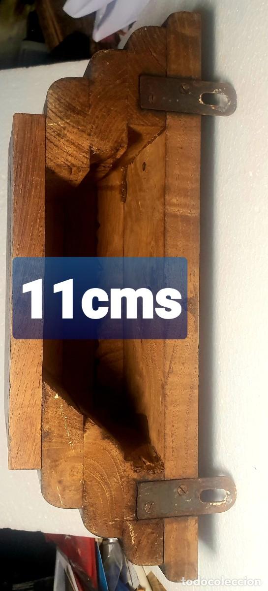 Antig&uuml;edades: PEANA DE MADERA PARA FIGURAS RELIGIOSAS - Foto 6