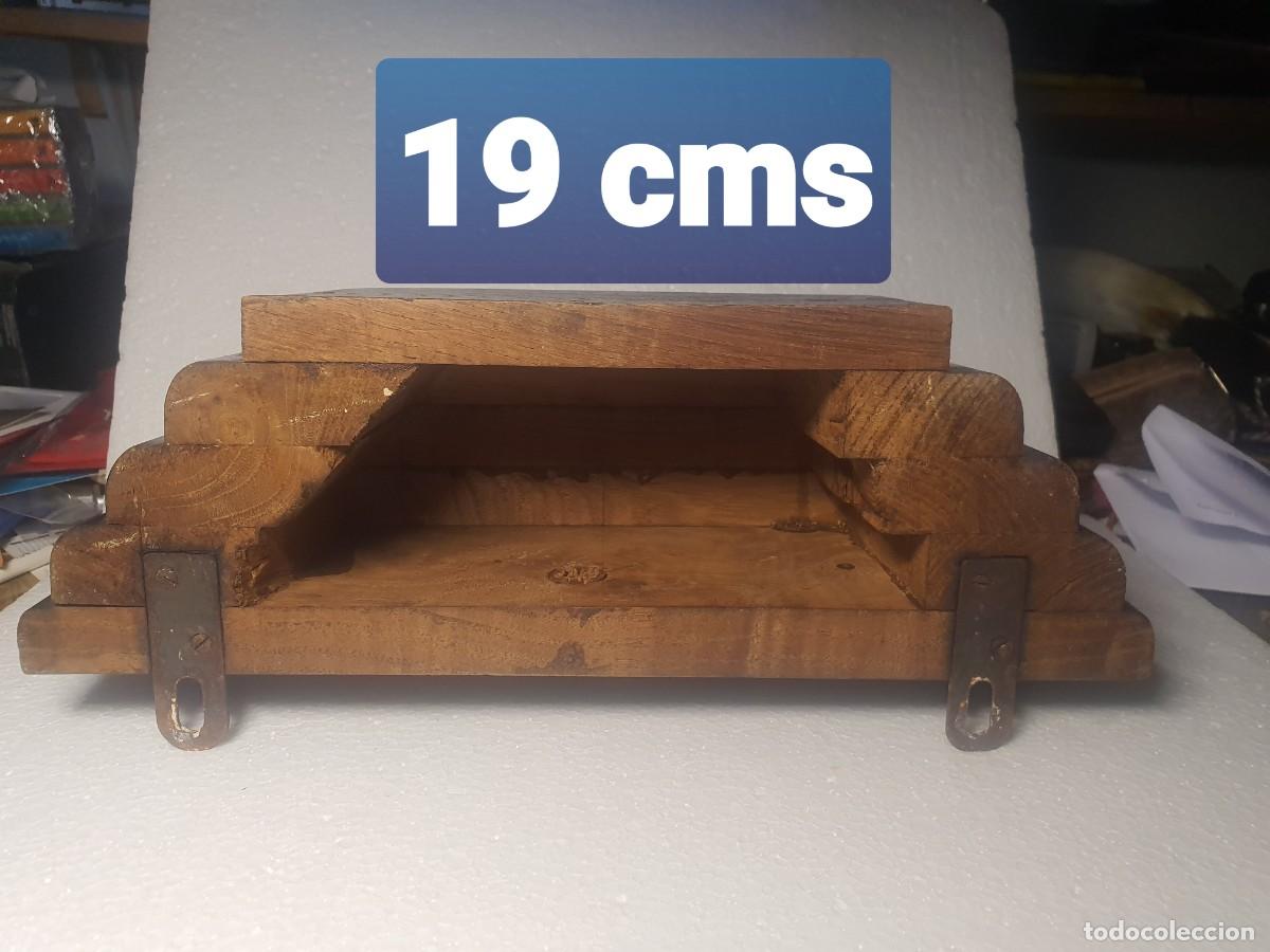 Antig&uuml;edades: PEANA DE MADERA PARA FIGURAS RELIGIOSAS - Foto 7