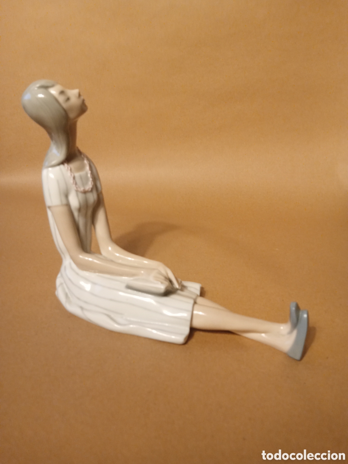 Antig&uuml;edades: Lladr&oacute; Primera &Eacute;poca Muchacha Pensando - Foto 2