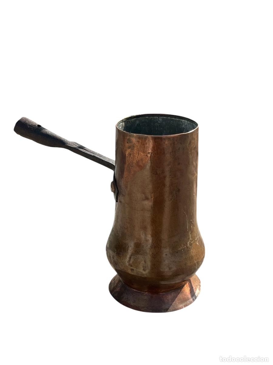 Antig&uuml;edades: CHOCOLATERA DE COBRE DEL SIGLO XVIII - Foto 2