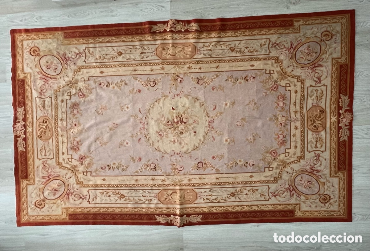 Antiquit&eacute;s: Alfombra de altar de iglesia , francesa Aubusson. Mide 174 cm x 267 cm . Buena conservaci&oacute;n
