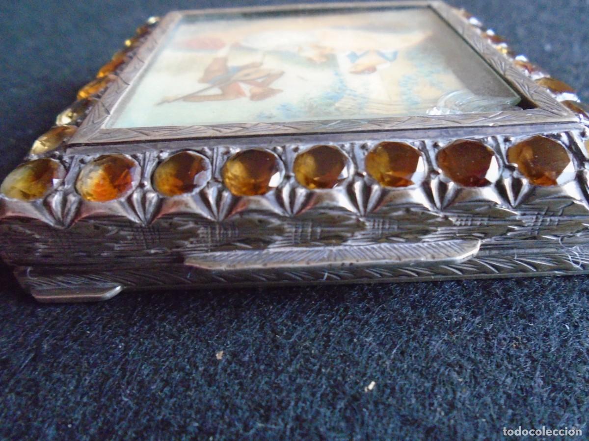 Antig&uuml;edades: (PIT-260301)POLVERA DE PLATA CON TOPACIOS CON ESCENA ROMANTICA SOBRE CELULOIDE - Foto 12