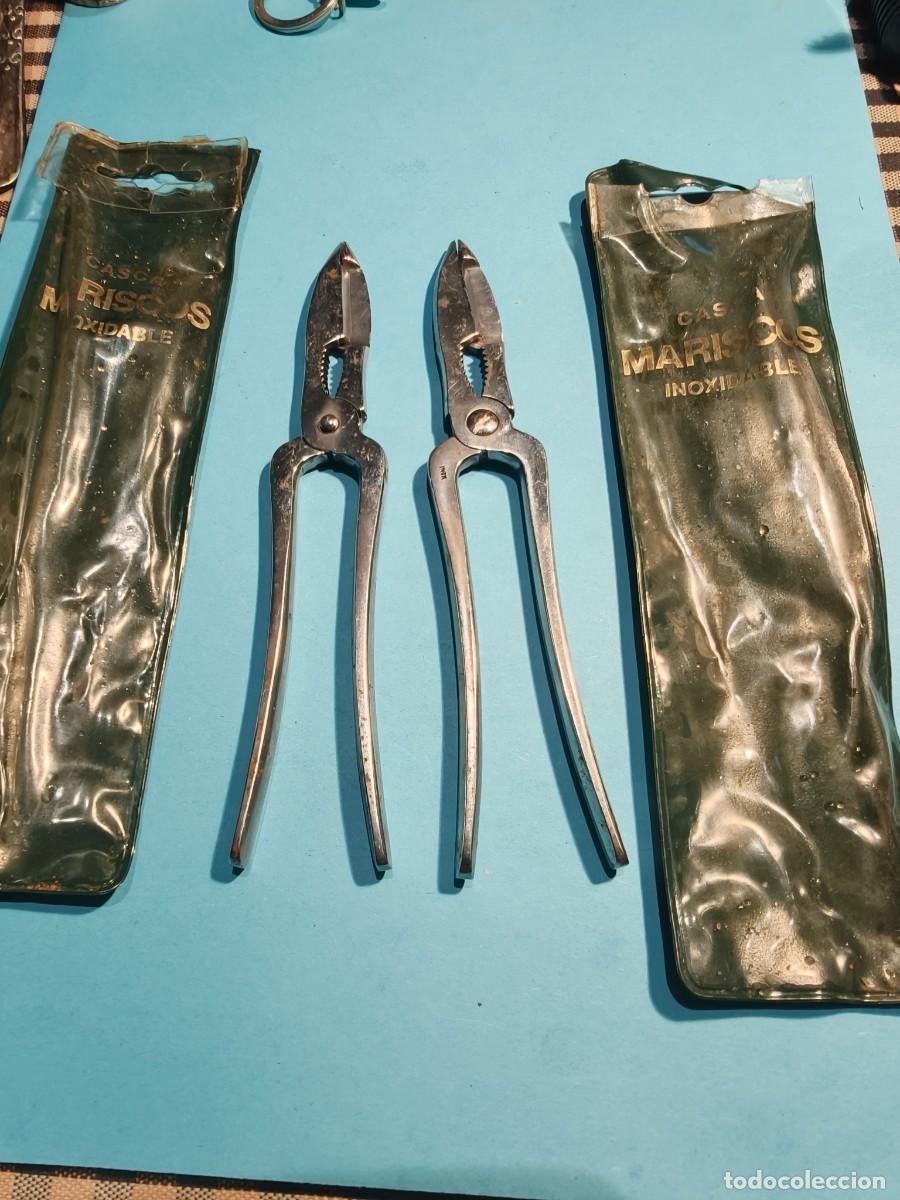 Antig&uuml;edades: Pinzas Casca marisco inox. - Foto 3