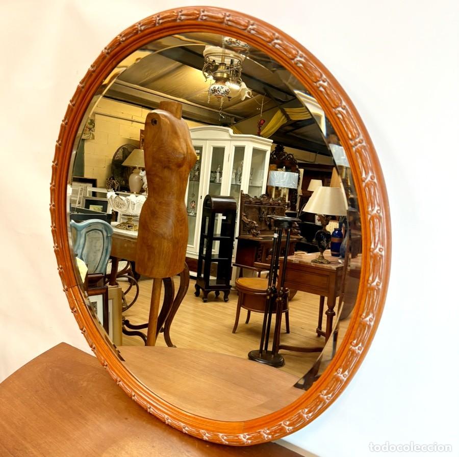 Antig&uuml;edades: Espejo Redondo con Marco de Madera - Foto 2