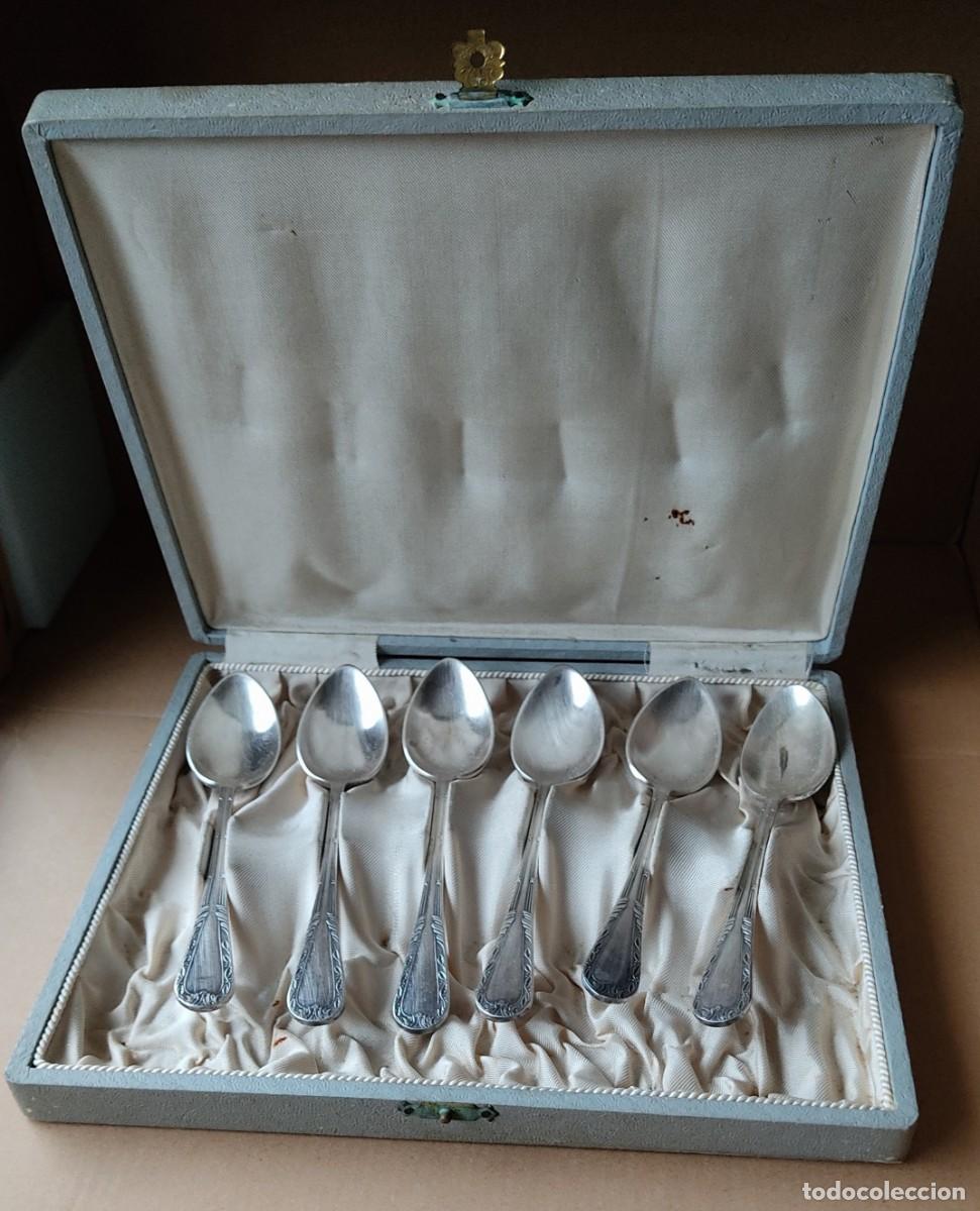 Antig&uuml;edades: Conjunto de 6 cucharas de postre de Alpaca - Foto 1