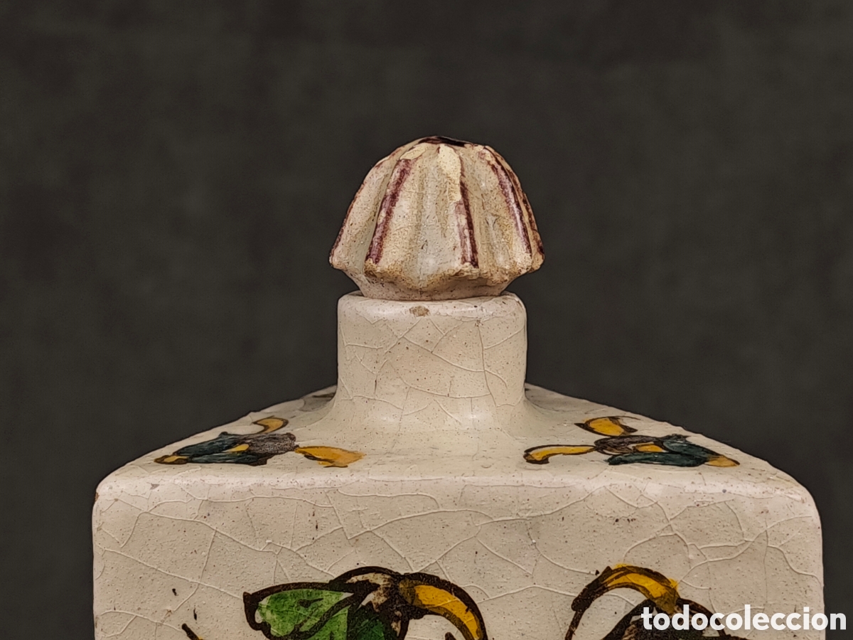 Antig&uuml;edades: Antigua Botella Triangular de Cer&aacute;mica Iran&iacute; Siglo XIX - Foto 3