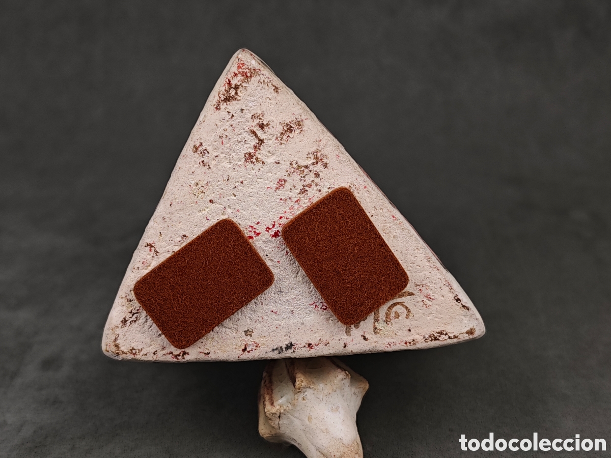 Antig&uuml;edades: Antigua Botella Triangular de Cer&aacute;mica Iran&iacute; Siglo XIX - Foto 13