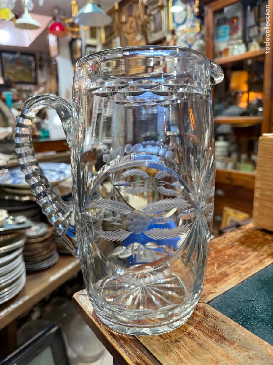 Antig&uuml;edades: ANTIGUA Y PRECIOSA JARRA DE CRISTAL TALLADO - MEDIDA 24 CM