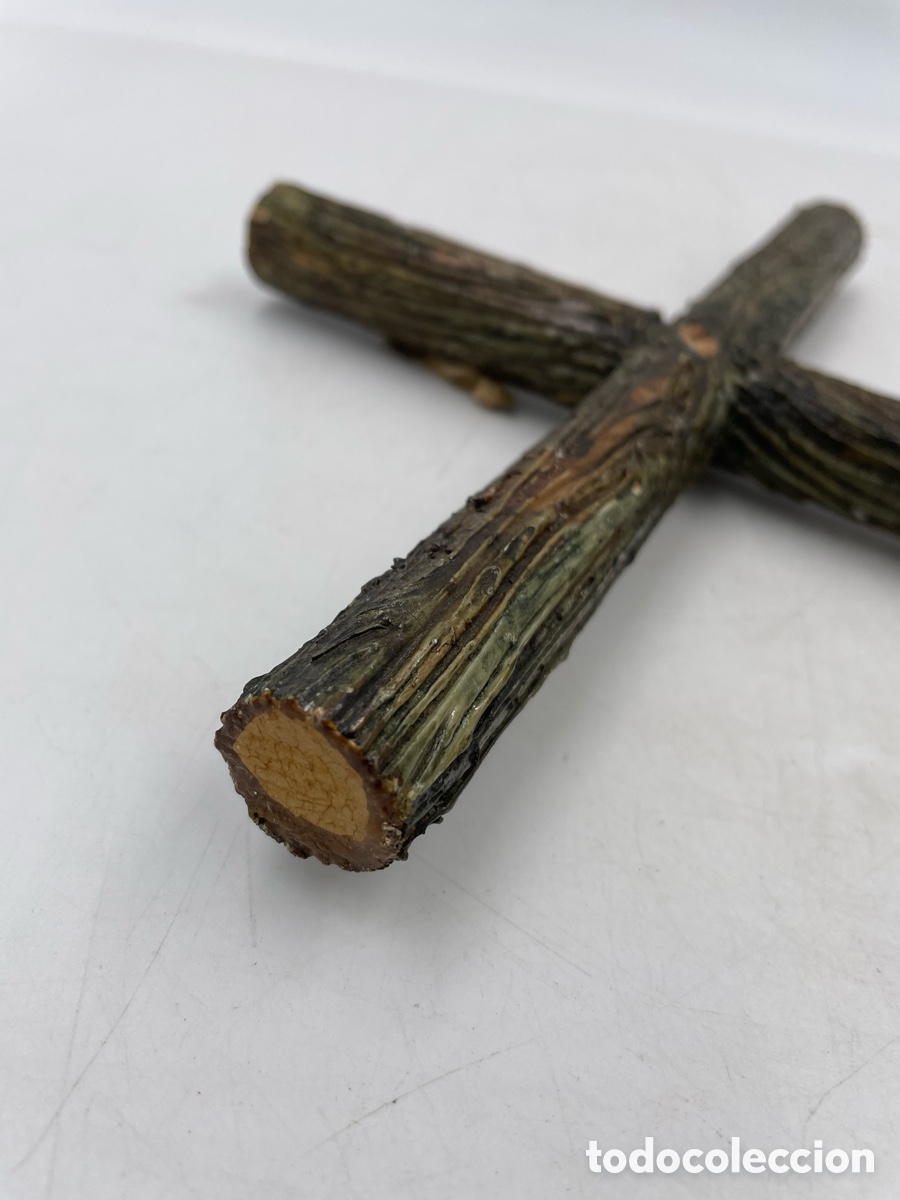 Antig&uuml;edades: Cruz de madera. Le&ntilde;o. - Foto 5