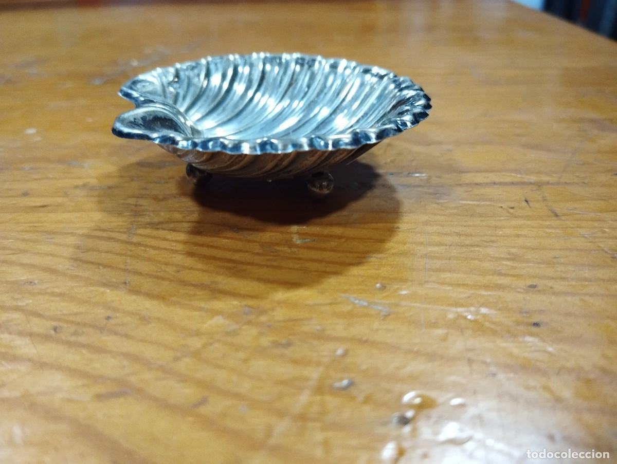 Antig&uuml;edades: BANDEJITA DE PLATA EN FORMA DE BUHO. - Foto 1