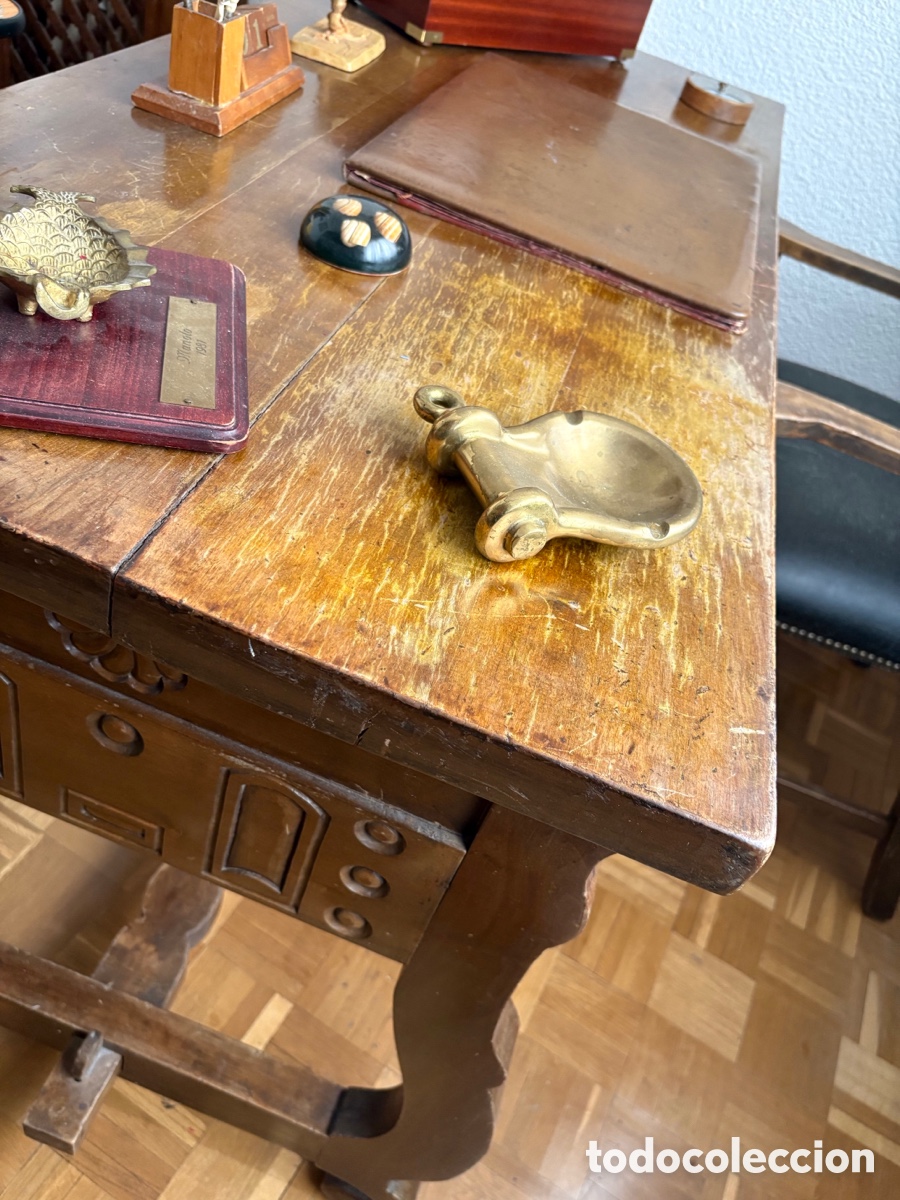 Antig&uuml;edades: Conjunto se despacho con escritorio, sill&oacute;n y librer&iacute;a - Foto 2