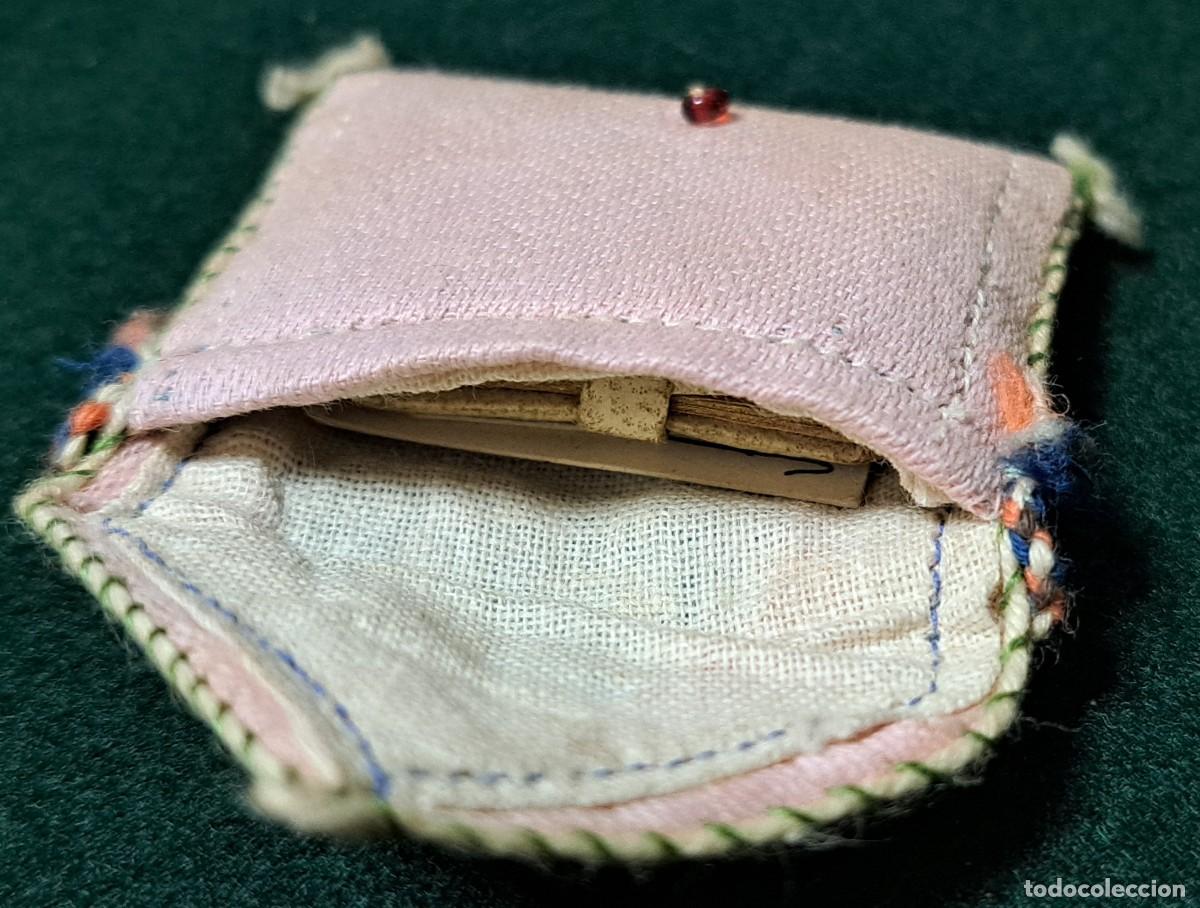 Antig&uuml;edades: Bolsa devocional con librito de los santos evangelios, siglo XIX - Foto 5