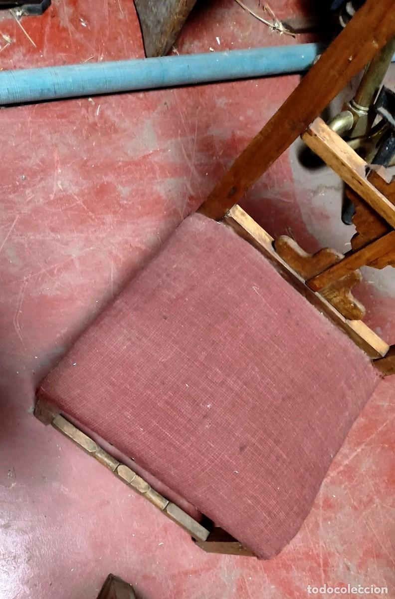 Antig&uuml;edades: Reclinatorio rustico, con iniciales grabadas - Foto 8
