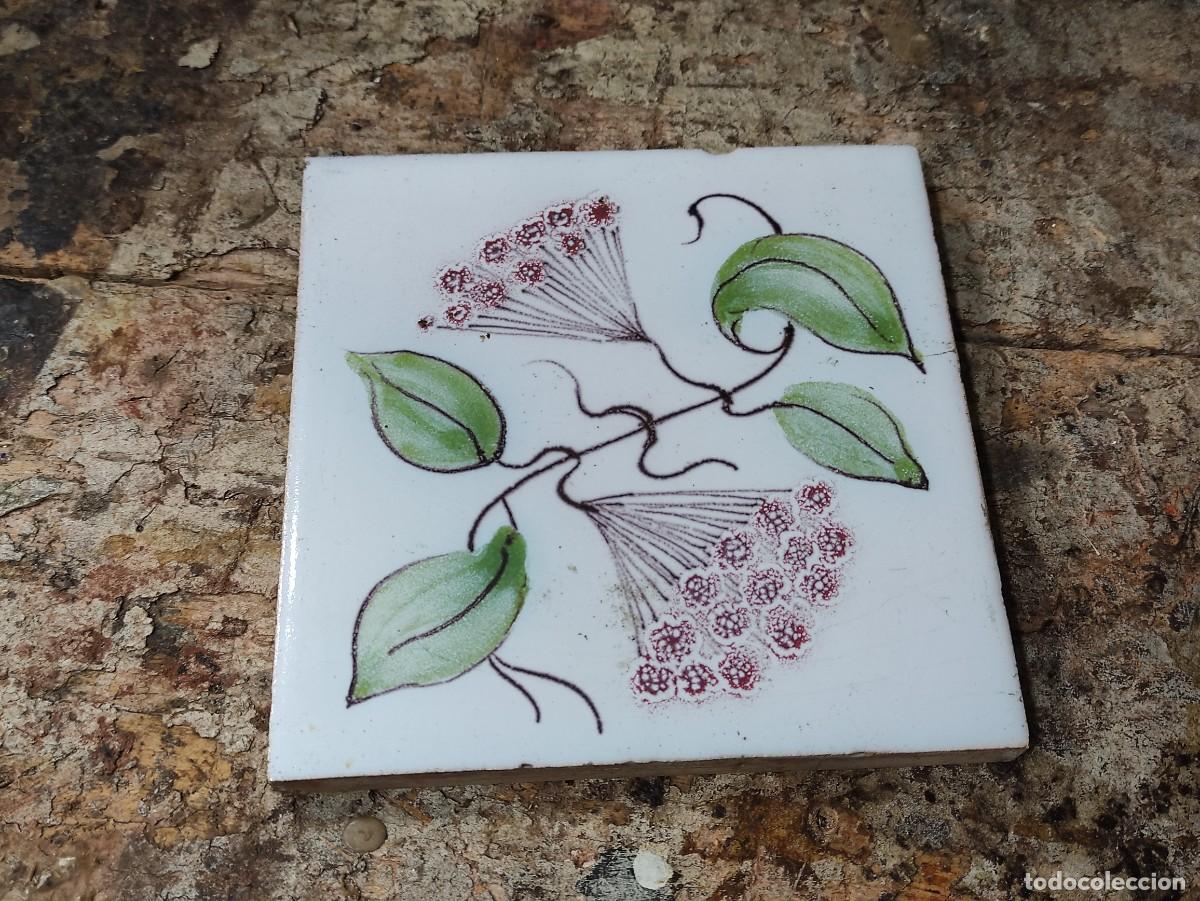 Antig&uuml;edades: Azulejo bot&aacute;nico Hoya carnosa de Serra - Foto 1