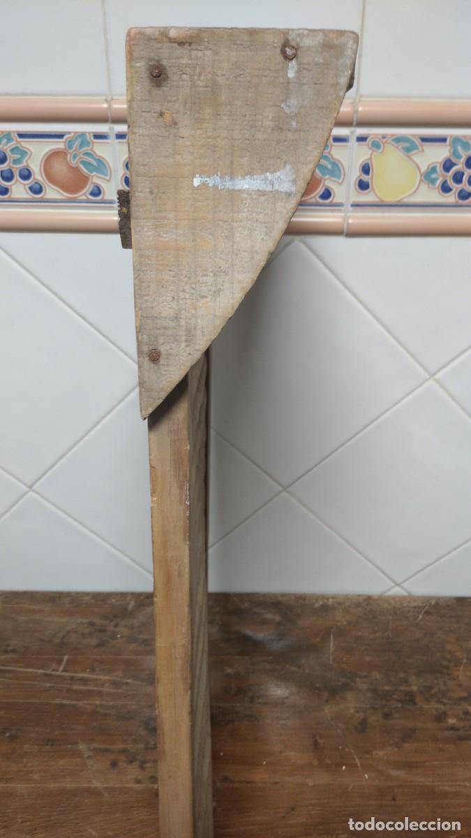 Antig&uuml;edades: Antigua tabla de lavar. - Foto 5