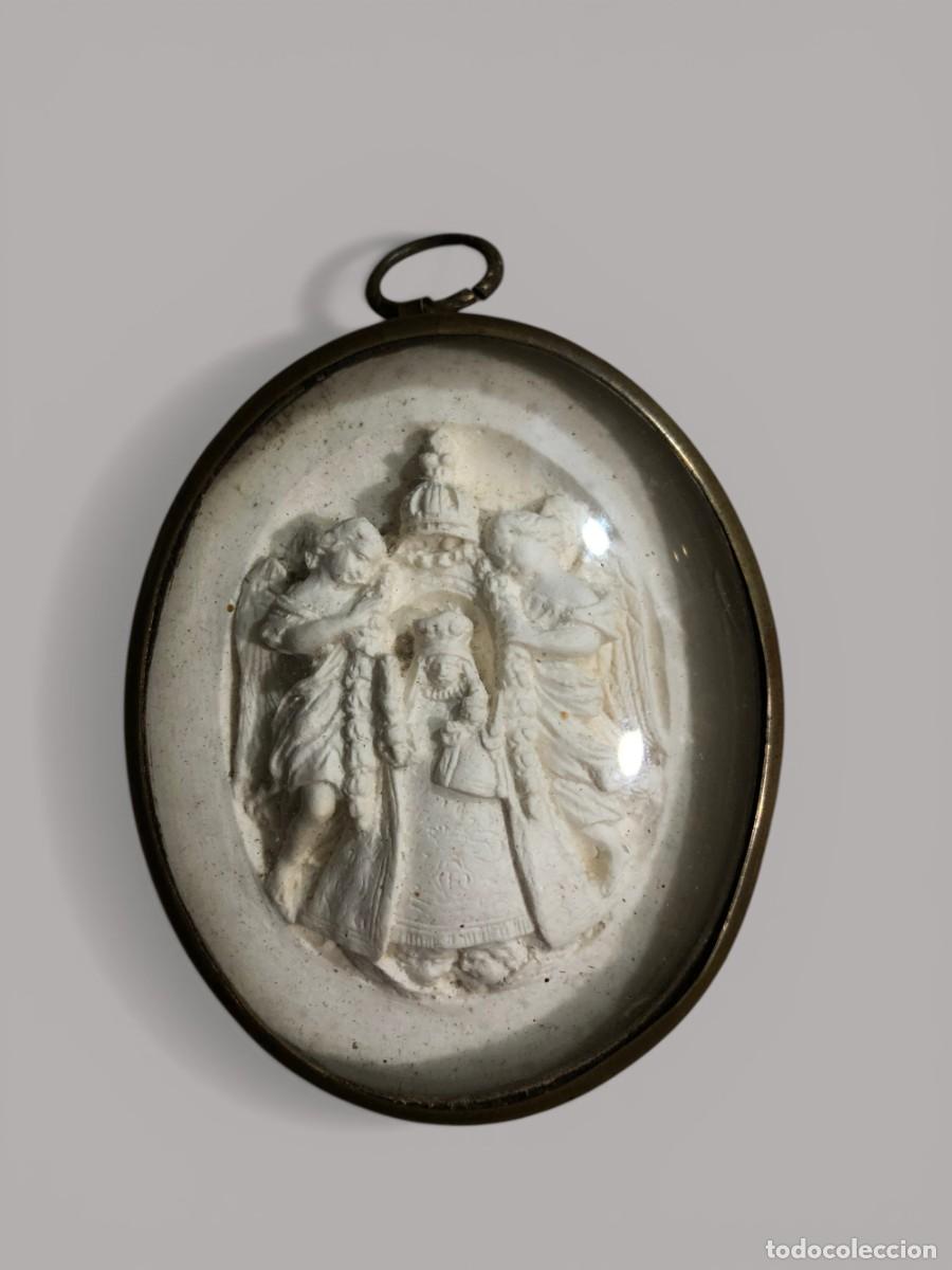 Antig&uuml;edades: medalla virgen del loreto en espuma de mar - Foto 1