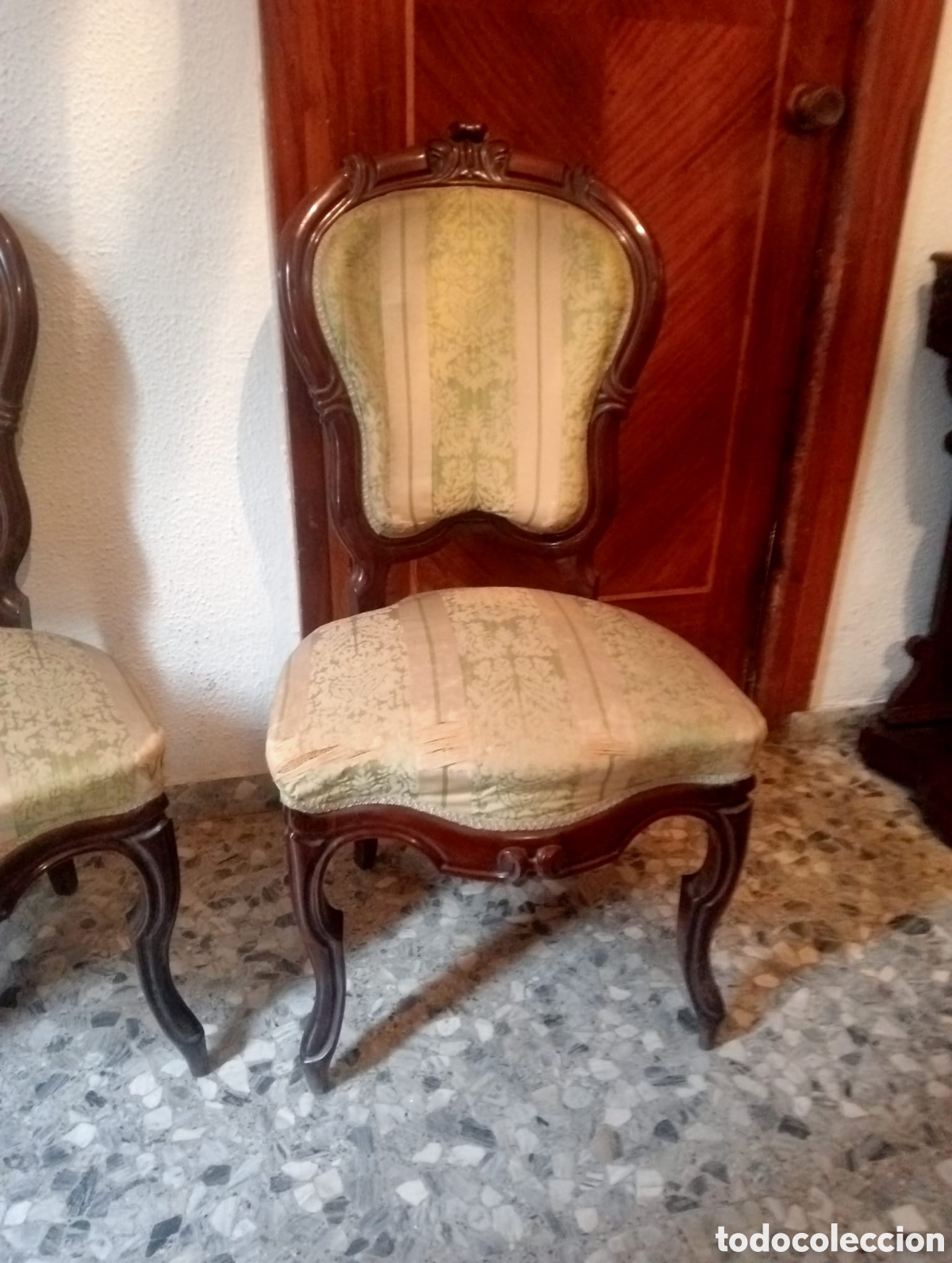 Antig&uuml;edades: Sillas y consola isabelinas de caoba - Foto 2