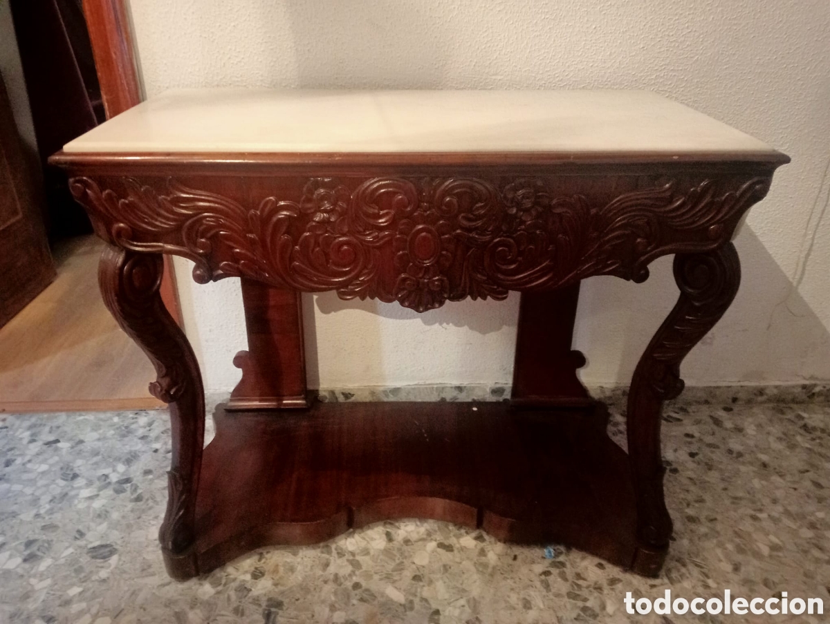 Antig&uuml;edades: Sillas y consola isabelinas de caoba - Foto 1