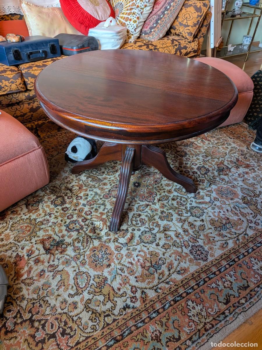 Antig&uuml;edades: Mesa Redonda Madera Cl&aacute;sica - Foto 1