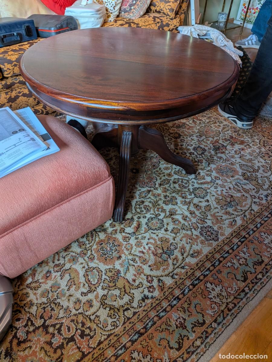 Antig&uuml;edades: Mesa Redonda Madera Cl&aacute;sica - Foto 4