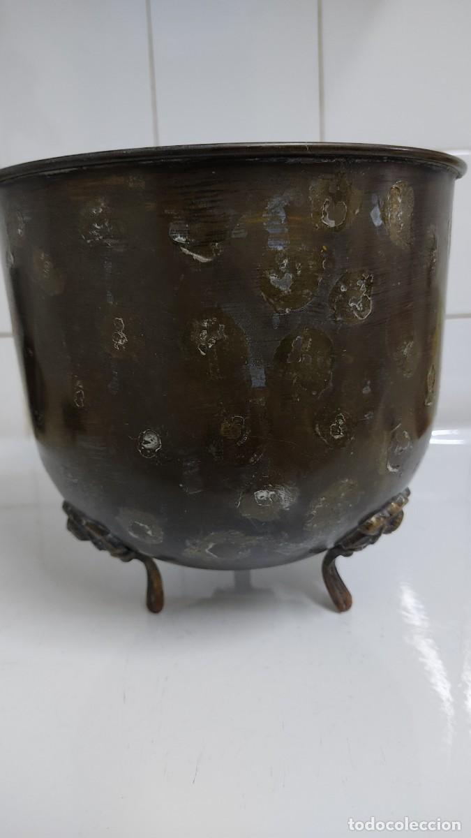 Antig&uuml;edades: Lote de antiguos maceteros estilo romano - Foto 25