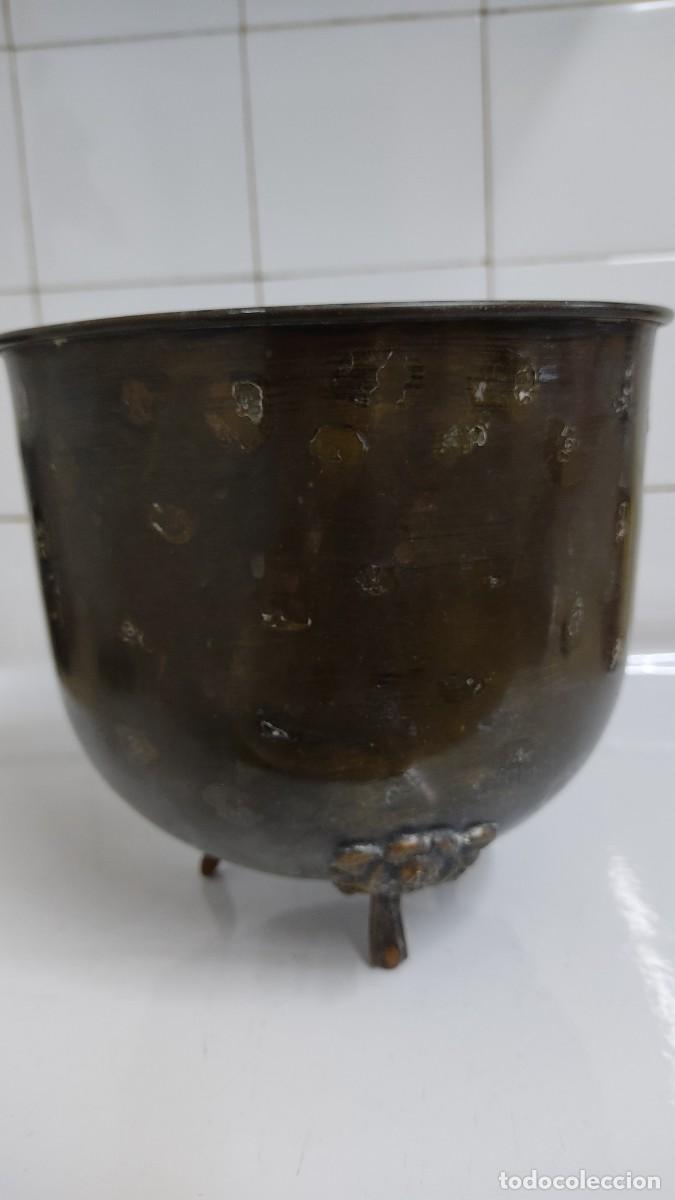 Antig&uuml;edades: Lote de antiguos maceteros estilo romano - Foto 26